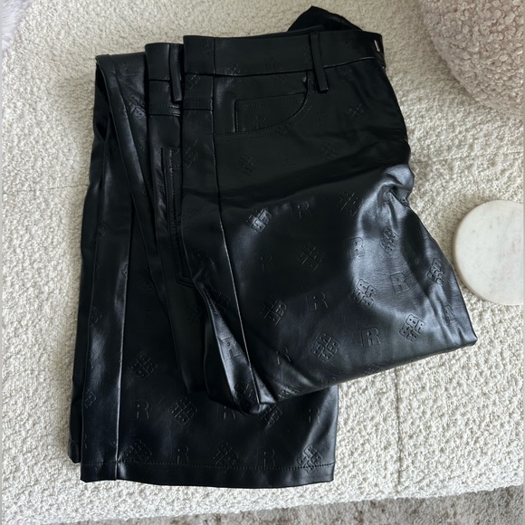 Rotate Faux leather straight pants black - Picture 8 of 8